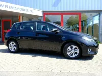 Gebraucht Toyota Auris Hybrid 99 PS (72 kW) 2013 Schwarz Limousine