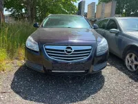 Gebraucht Opel Insignia Edition 160 PS (117 kW) 2013 Blau Kombi