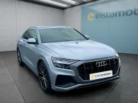 Gebraucht Audi Q8 S-Line 286 PS (210 kW) 2023 Silber SUV