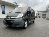 gebraucht Opel Vivaro 2.0 CDTI 8 sitzer Baujahr 2012