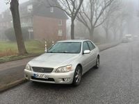 Gebraucht Lexus IS200 155 PS (114 kW) 2000 Silber Limousine