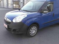 Gebraucht Opel Combo Selection 95 PS (69 kW) 2018 Blau Van / Kleinbus