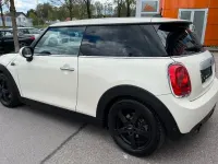 Używany Mini Cooper Pepper 136 KM (100 kW) 2014 Biały Hatchback