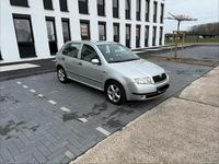 Gebraucht Skoda Fabia Comfort 70 PS (51 kW) 2000 Silber Kleinwagen