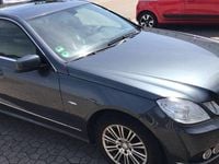 Gebraucht Mercedes E250 Elegance 204 PS (150 kW) 2009 Schwarz Limousine