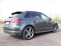 Gebraucht Audi A3 S-Line 150 PS (110 kW) 2015 Grau Limousine