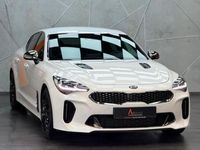 Gebraucht Kia Stinger GT 370 PS (272 kW) 2019 (swp) snow white pearl Kleinwagen
