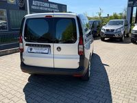 Gebraucht VW Caddy Basis 114 PS (83 kW) 2022 Silber Van / Kleinbus