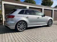 Gebraucht Audi A3 Sportback Ambiente 116 PS (85 kW) 2017 Silber Kleinwagen