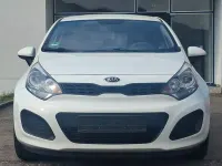 Gebraucht Kia Rio Edition 7 109 PS (80 kW) 2014 Weiß Limousine