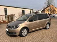 Gebraucht VW Touran Match 105 PS (77 kW) 2012 Braun Van / Kleinbus
