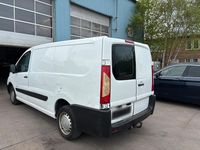 Second-hand Citroën Jumpy 90 CP (66 kW) 2008 Alb Monovolum