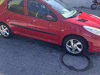 Gebraucht Peugeot 206+ 75 PS (55 kW) 2009 Rot Kleinwagen
