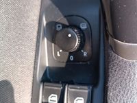 Gebraucht VW Passat Comfortline 140 PS (102 kW) 2012 Schwarz Limousine