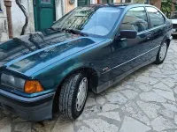 Gebraucht BMW 316 102 PS (75 kW) 1994 Grün Coupé