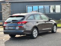 gebraucht Hyundai i30 1.0 T-GDI Select *PDC*Bluetooth*Tempomat*