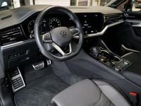 Gebraucht VW Touareg Style 286 PS (210 kW) 2025 Lapiz blue metallic SUV