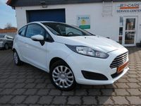 Gebraucht Ford Fiesta Trend 60 PS (44 kW) 2014 Weiß Kleinwagen