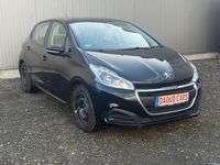 Gebraucht Peugeot 208 Active 82 PS (60 kW) 2016 Schwarz Kleinwagen