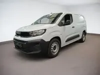 Gebraucht Opel Combo 131 PS (96 kW) 2025 Kaolin weiß Van / Kleinbus