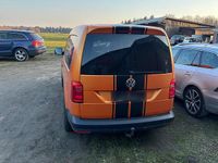 Gebraucht VW Caddy Maxi 102 PS (75 kW) 2019 Orange Van / Kleinbus
