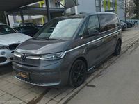 Gebraucht VW Multivan Style 150 PS (110 kW) 2024 Grau Van