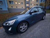 Second-hand Ford Focus Active 120 CP (88 kW) 2019 Albastru Break