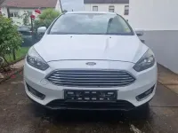 Gebraucht Ford Focus Titanium 120 PS (88 kW) 2016 Weiß Limousine