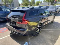 Gebraucht Volvo V60 Ultimate 197 PS (144 kW) 2024 Grau Kombi