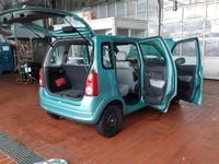 Gebraucht Opel Agila 84 PS (61 kW) 2006 Andere farben Kleinwagen