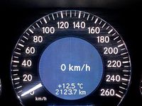 Gebraucht Mercedes E220 150 PS (110 kW) 2002 Silber Limousine