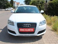 Gebraucht Audi A3 Attraction 102 PS (75 kW) 2010 Weiß Limousine
