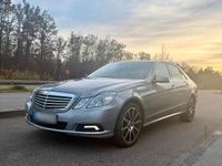 Gebraucht Mercedes E220 170 PS (125 kW) 2009 Grau Limousine
