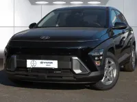 Neu Hyundai Kona Select 139 PS (102 kW) 2026 Schwarz SUV