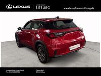 Gebraucht Lexus LBX 136 PS (100 kW) 2025 Karmina rot (metallic) SUV