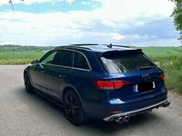 Gebraucht Audi A4 Ambiente 310 PS (228 kW) 2018 Blau Kombi