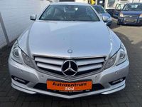 Gebraucht Mercedes E250 AMG 204 PS (150 kW) 2010 Iridiumsilber  metalliclack Coupé