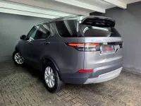 Gebraucht Land Rover Discovery 5 SE 241 PS (177 kW) 2019 Grau SUV
