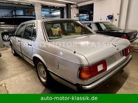Gebraucht BMW 735 Basis 218 PS (160 kW) 1981 Silber metallic Limousine