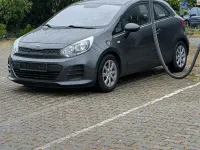 Gebraucht Kia Rio 84 PS (61 kW) 2015 Grau Kleinwagen