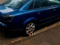 Gebraucht Audi A4 131 PS (96 kW) 2005 Blau Limousine