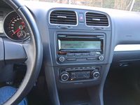 Gebraucht VW Golf VI Team 105 PS (77 kW) 2010 Schwarz Kleinwagen