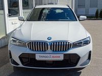 Gebraucht BMW 320e M Sport 204 PS (150 kW) 2023 Weiß Kombi