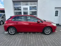 Gebraucht Citroën C4 Tendance 120 PS (88 kW) 2011 Rouge babylone Limousine