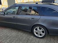 Gebraucht Mercedes E200 Avantgarde 184 PS (135 kW) 2008 Grau Kombi