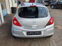 Gebraucht Opel Corsa Edition 87 PS (63 kW) 2011 Silber