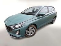 Neu Hyundai i20 Select 90 PS (66 kW) 2025 Mangrove green mineraleffekt Kleinwagen