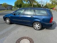Usata Ford Focus 120 CV (88 kW) 2002 Blu Station wagon