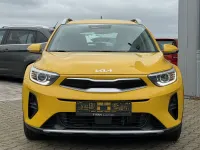 Gebraucht Kia Stonic Vision 101 PS (74 kW) 2023 Gelb SUV