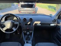 Second-hand Audi A3 Ambition 105 CP (77 kW) 2007 Gri Hatchback
